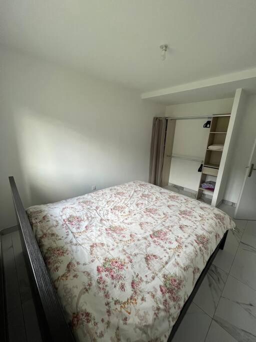 Bel Appartement Avec Parking Cabannes Exterior foto